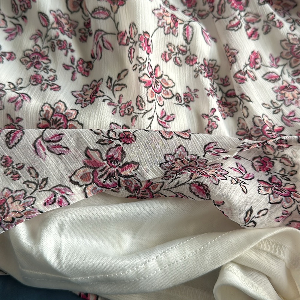 Forever 21 Floral Romper - White and Red - Picture 6 of 7